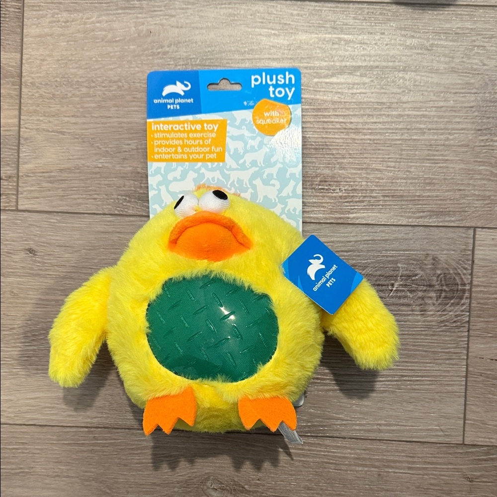 Animal Planet Interactive Yellow and Green Plush Toy for Small Pets